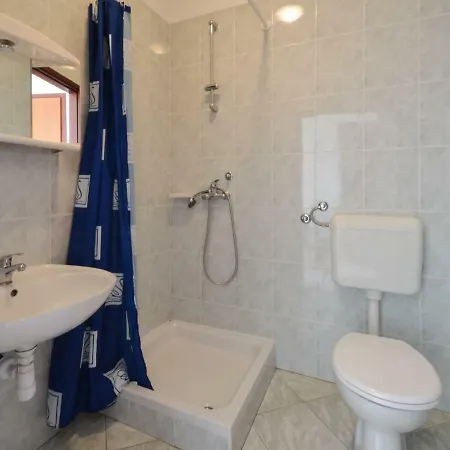 Pijaca.6 Apartment Nin