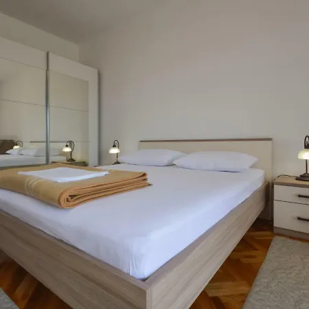 Apartment Pijaca.6 Nin